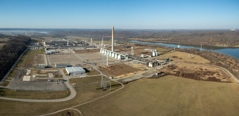 11 Ravenswood Business Park River 768x373