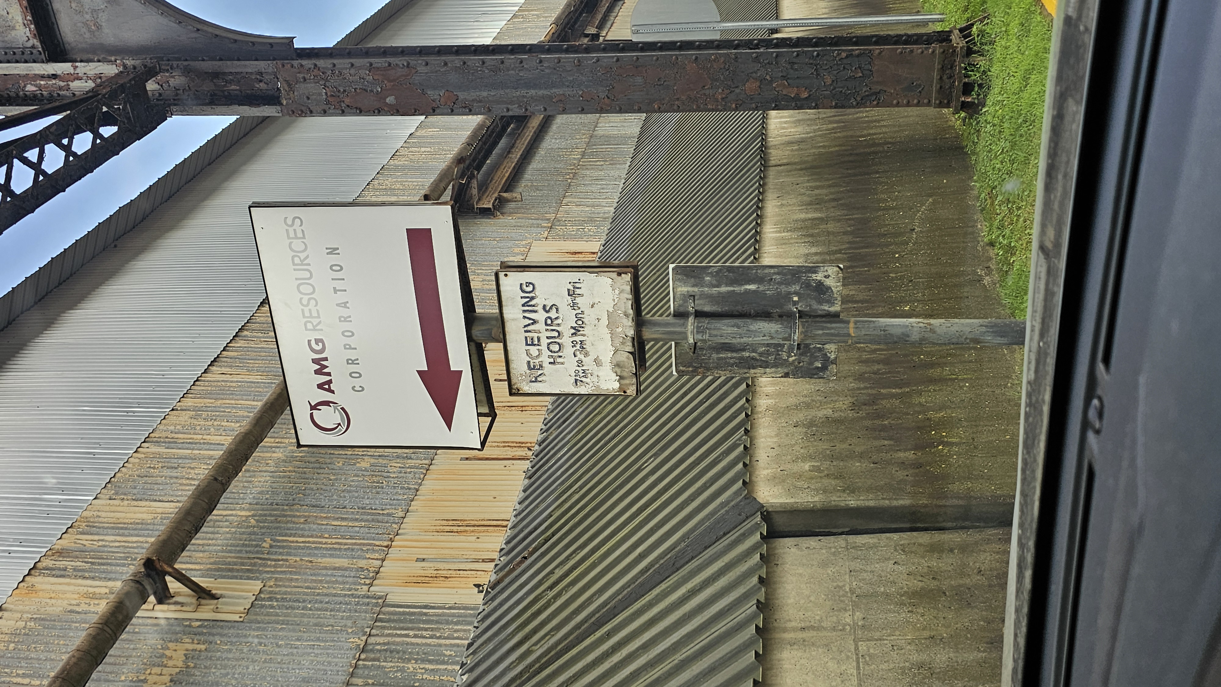 AMG Resources Sign